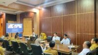 Penilaian Evaluasi Penyelenggaraan Statistik Sektoral Digelar Lewat Zoom Meeting