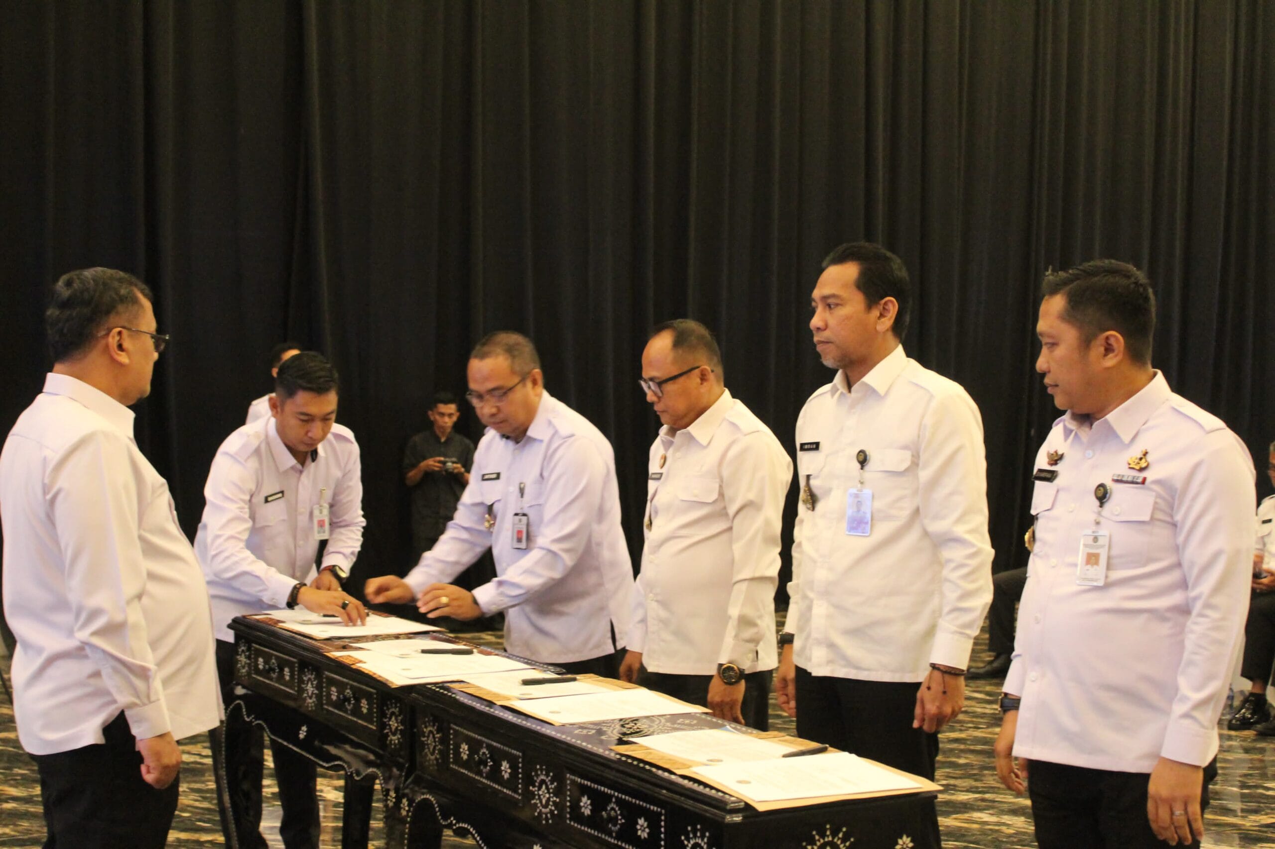 Kalapas Takalar, Mansur