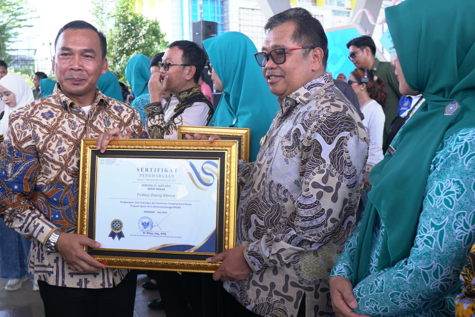 Takalar Raih Penghargaan Atas Komitmen Quick Wins di Harganas 2025