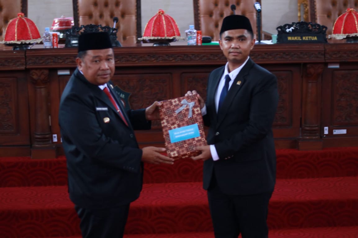 Serahkan KUA-PPAS TA 2026, Ini Harapan Bupati Takalar
