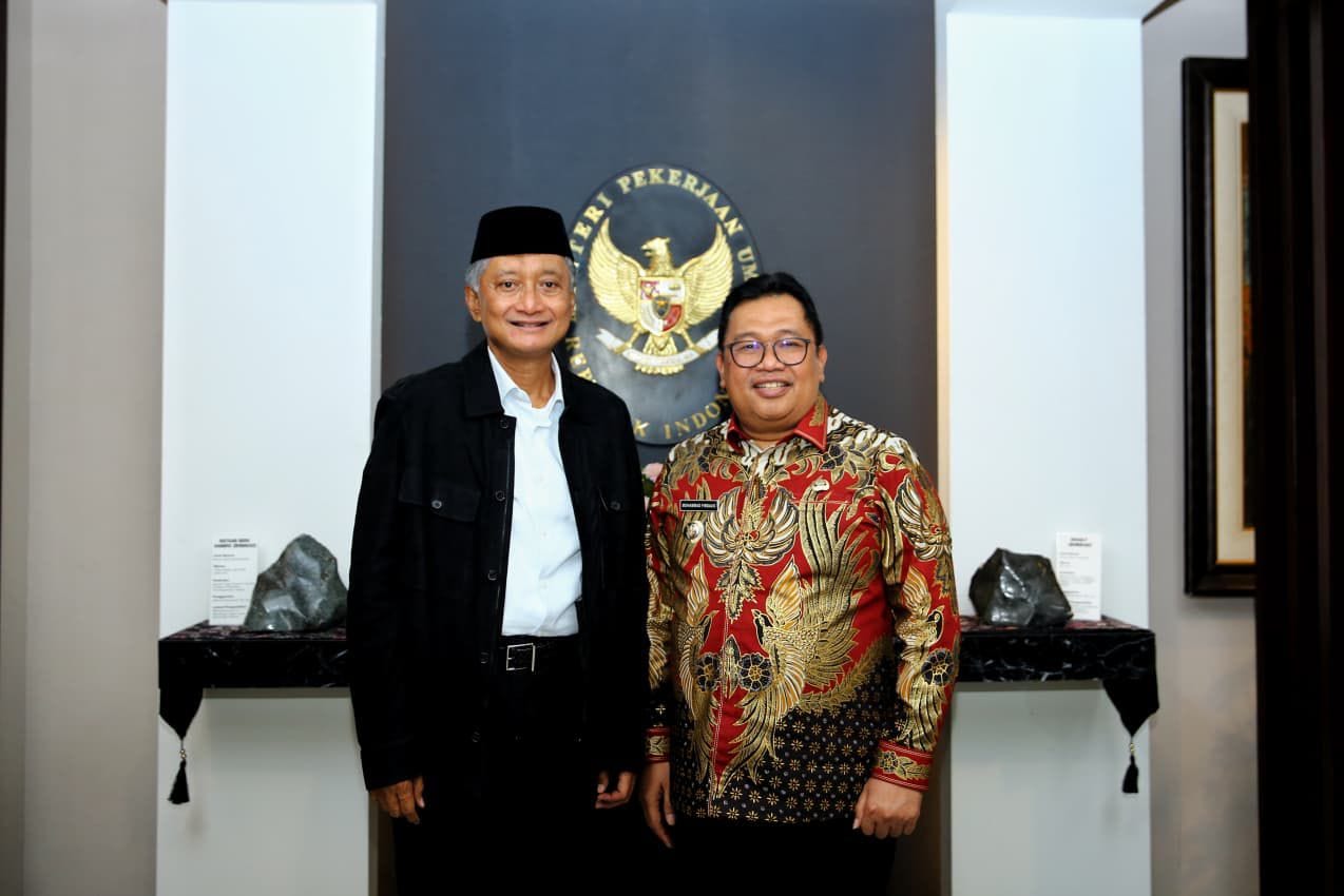 Bupati Takalar Daeng Manye silaturahmi dengan Menteri Pekerjaan Umum dan Perumahan Rakyat (PUPR) Republik Indonesia, Dody Hanggodo, di Kantor Kementerian PUPR, Kebayoran Baru, Jakarta Selatan. Selasa 27 Januari 2026. (Foto: Istimewa)
