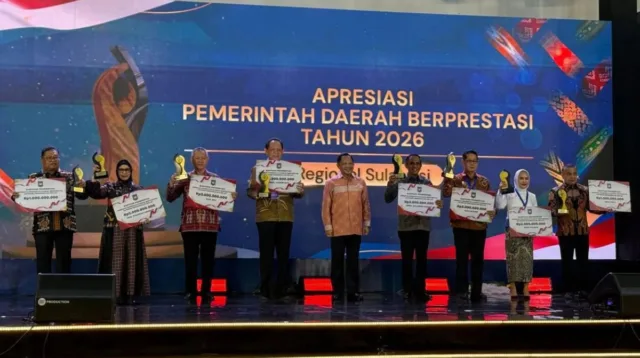Sukses Kendalikan Inflasi, Pemkab Takalar Terima Hadiah Rp1 Miliar dari Mendagri Tito Karnavian