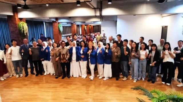 Pertemuan Kadis Perindag Ichsan Nurdin membahas peluang investasi Takalar dengan investor asal China di Jakarta