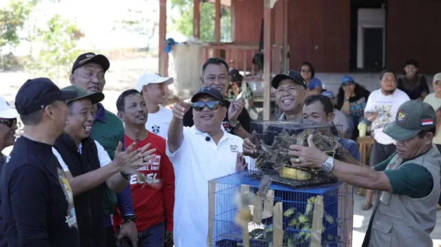 Perdana Bupati Takalar Lepas 1000 Burung di Pulau Sanrobengi