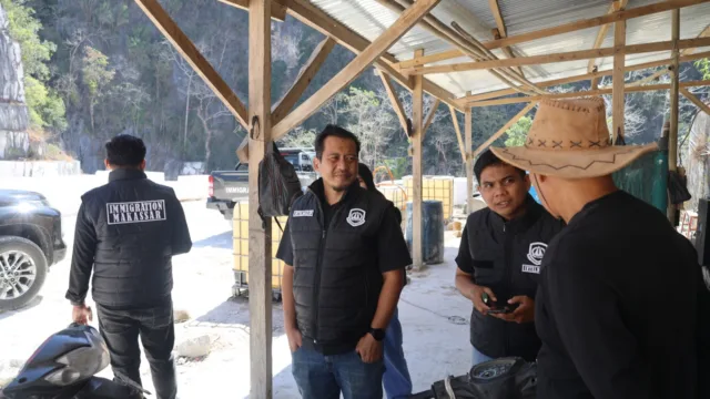 Edukasi Hukum ke Perusahaan dan Awasi 37 WNA, Imigrasi Makassar Gelar Operasi Mandiri di Maros dan Pangkep
