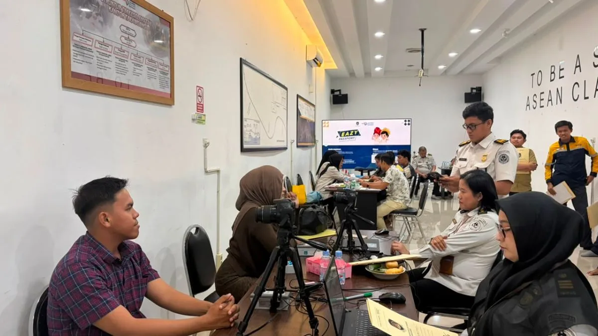 Layanan Eazy Passport Sasar Pangkep, 73 Pemohon Terlayani Lancar