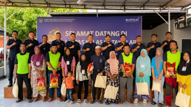 Tebar Kepedulian, Lapas Takalar Salurkan Bantuan Sosial Bagi Keluarga Warga Binaan
