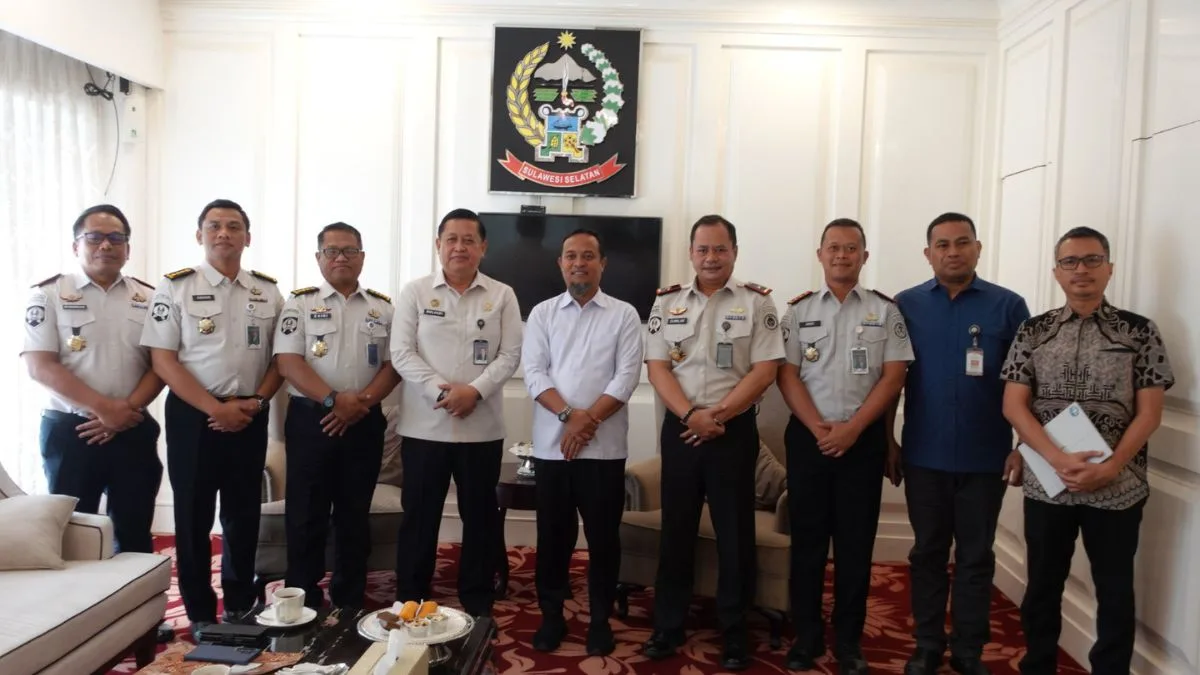 Bahas Remisi HUT Ke-81 RI, Kalapas Takalar Dampingi Kakanwil Ditjenpas Sulsel Audiensi Bersama Gubernur Sulsel Bahas Remisi HUT Ke-81 RI, Kalapas Takalar Dampingi Kakanwil Ditjenpas Sulsel Audiensi Bersama Gubernur Sulsel