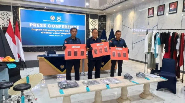 Jalankan Usaha Fotografi Beromzet Puluhan Juta di Makassar, 9 WNA Diamankan Imigrasi