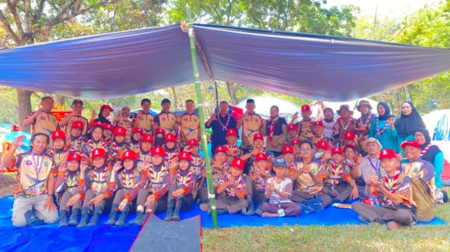 Pastikan Logistik Aman, Bupati Daeng Manye Sambangi Tenda Kontingen Jamnas XII di Cibubur