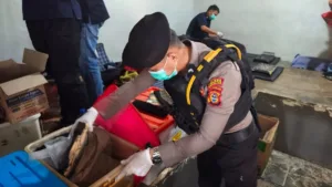 Operasi Gabungan, Lapas Takalar Bersama TNI-Polri Sidak Kamar Hunian Warga Binaan