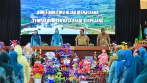 Pererat Silaturahmi dan Akhlak, TP PKK Takalar Gelar Peringatan Maulid Nabi Muhammad SAW Pererat Silaturahmi dan Akhlak, TP PKK Takalar Gelar Peringatan Maulid Nabi Muhammad SAW