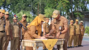 Ingatkan ASN Jadi Pelayan Sejati, Camat Pattallassang Luncurkan Atribut Khusus Gerakan 5S